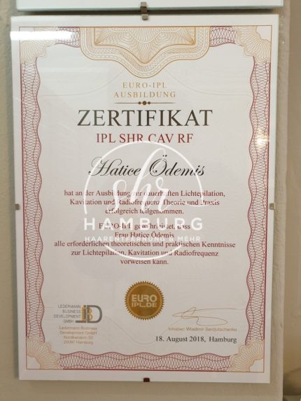 Hatice - Zertifikat - SHR, IPL, Kavitation, Radiofrequenz